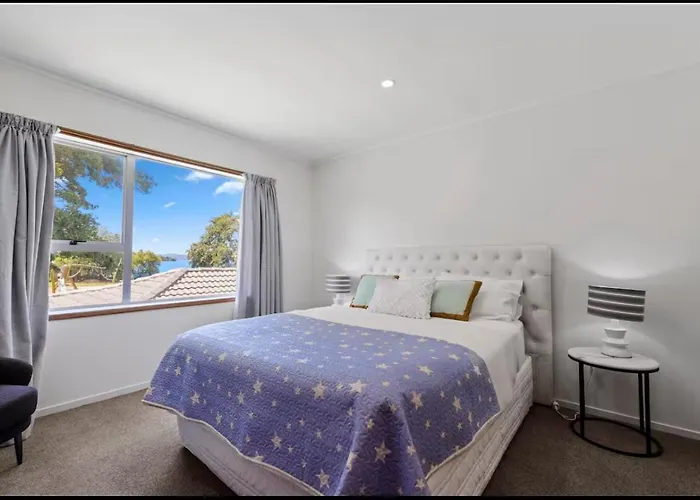 Absolutely Front House-private Access Vakantiehuis
