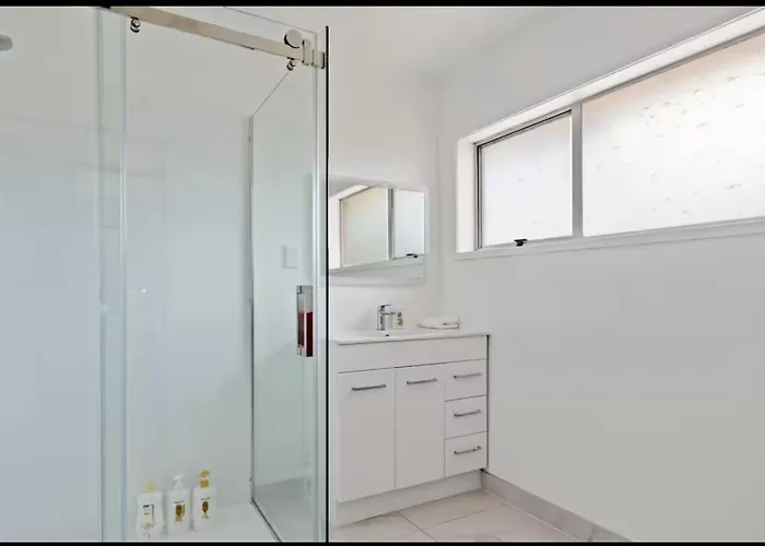 Vakantiehuis Absolutely Front House-private Access